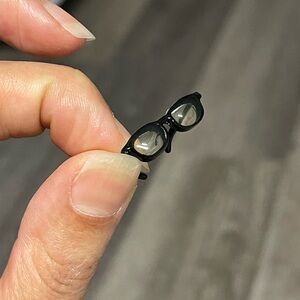 Miniature Black Sunglasses Ring